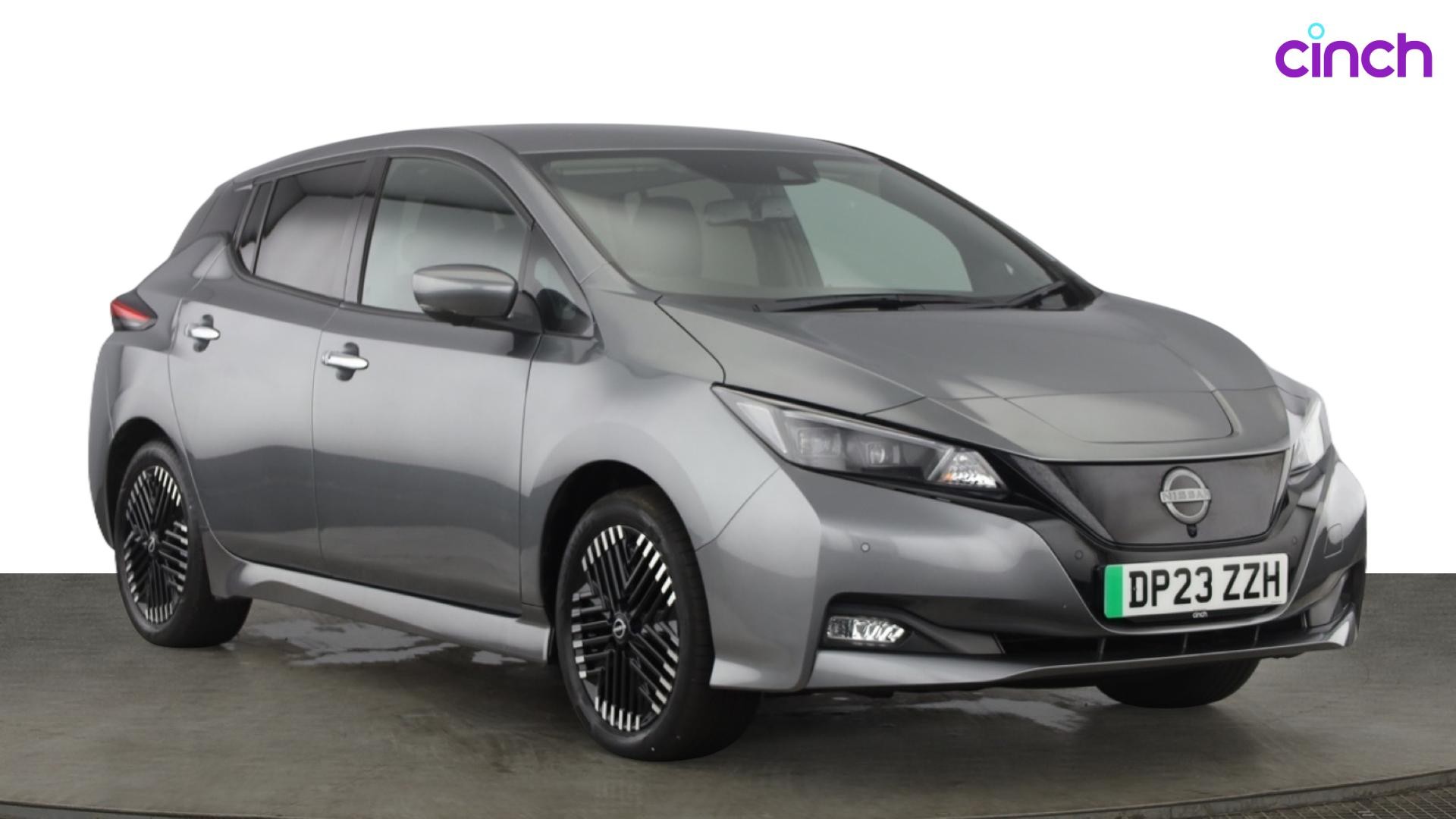 Nissan Leaf listing photo