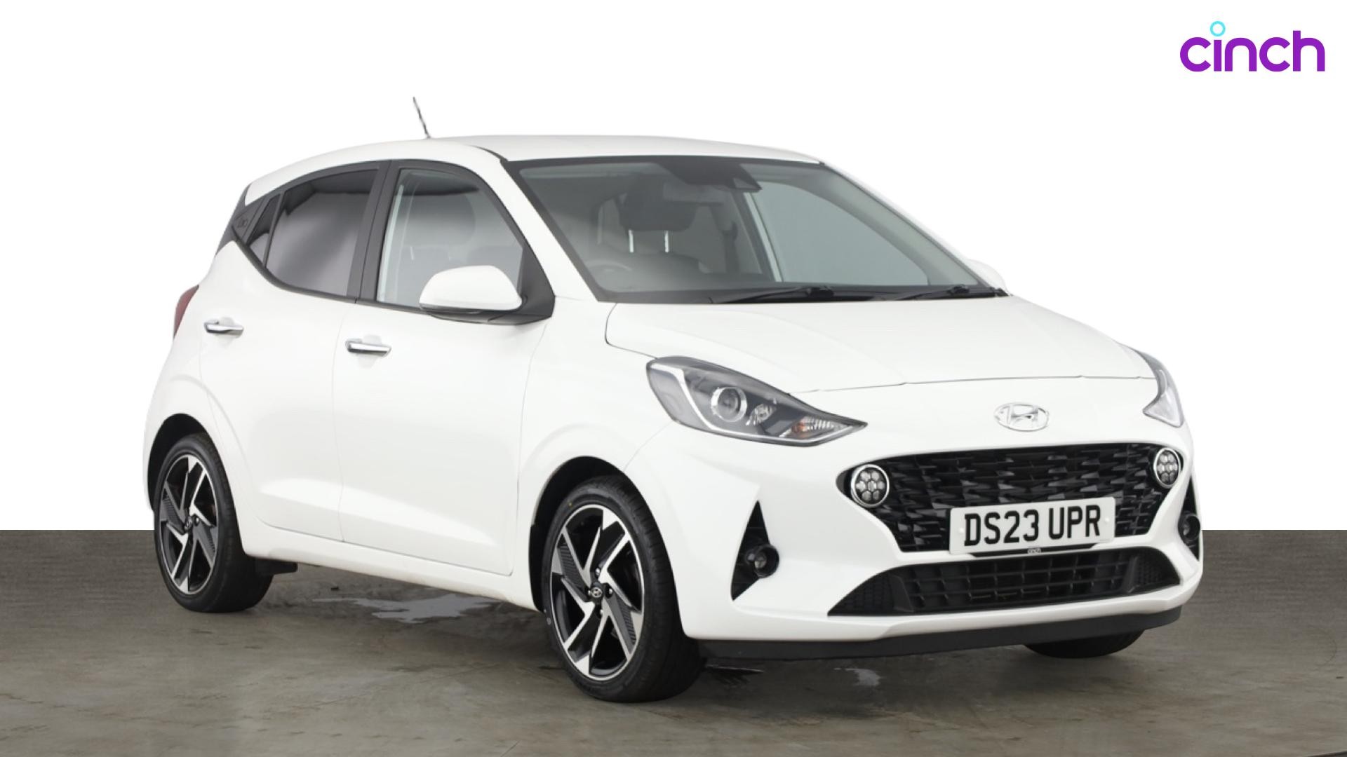 Hyundai i10 listing photo