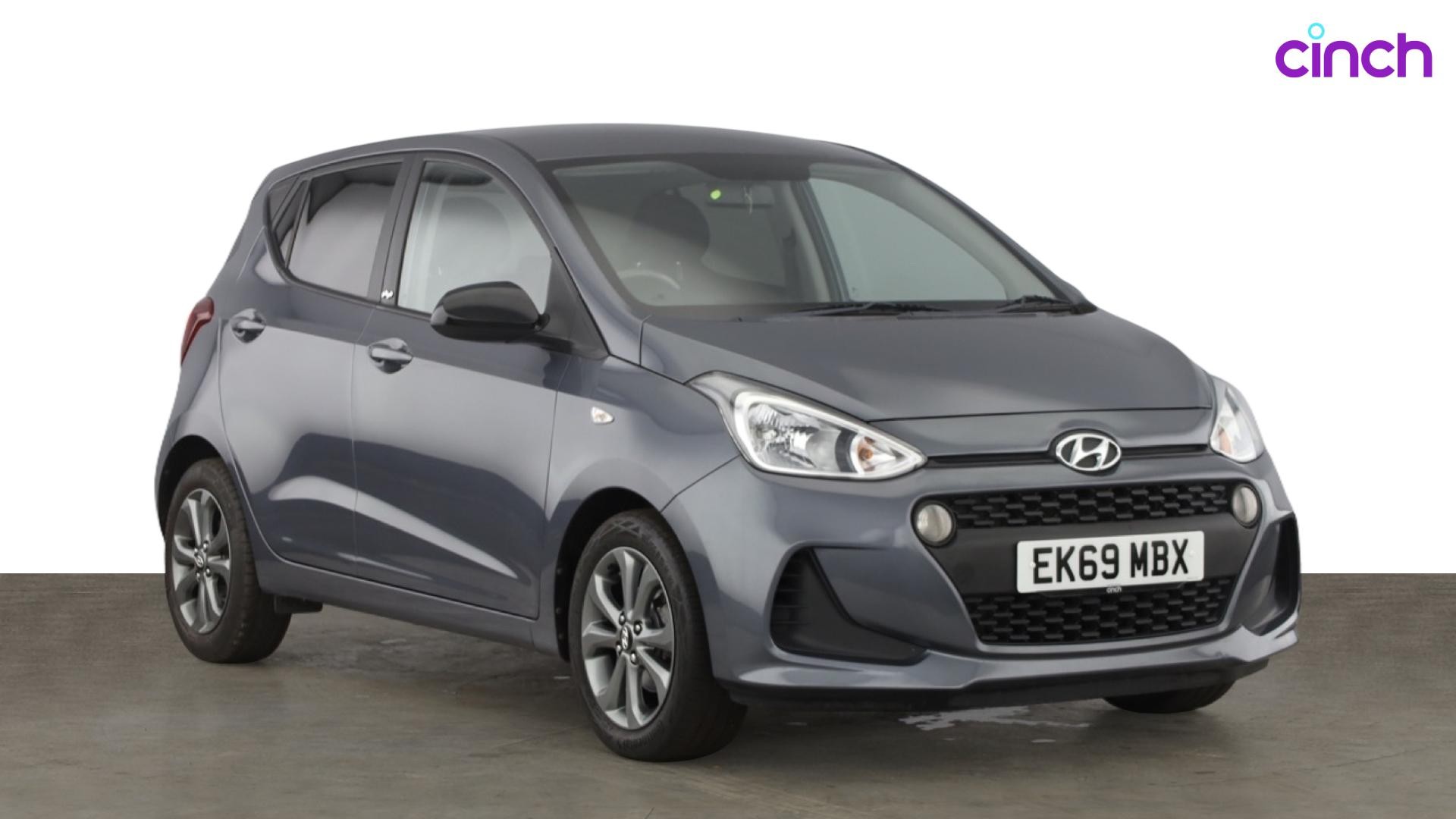 Hyundai i10 listing photo