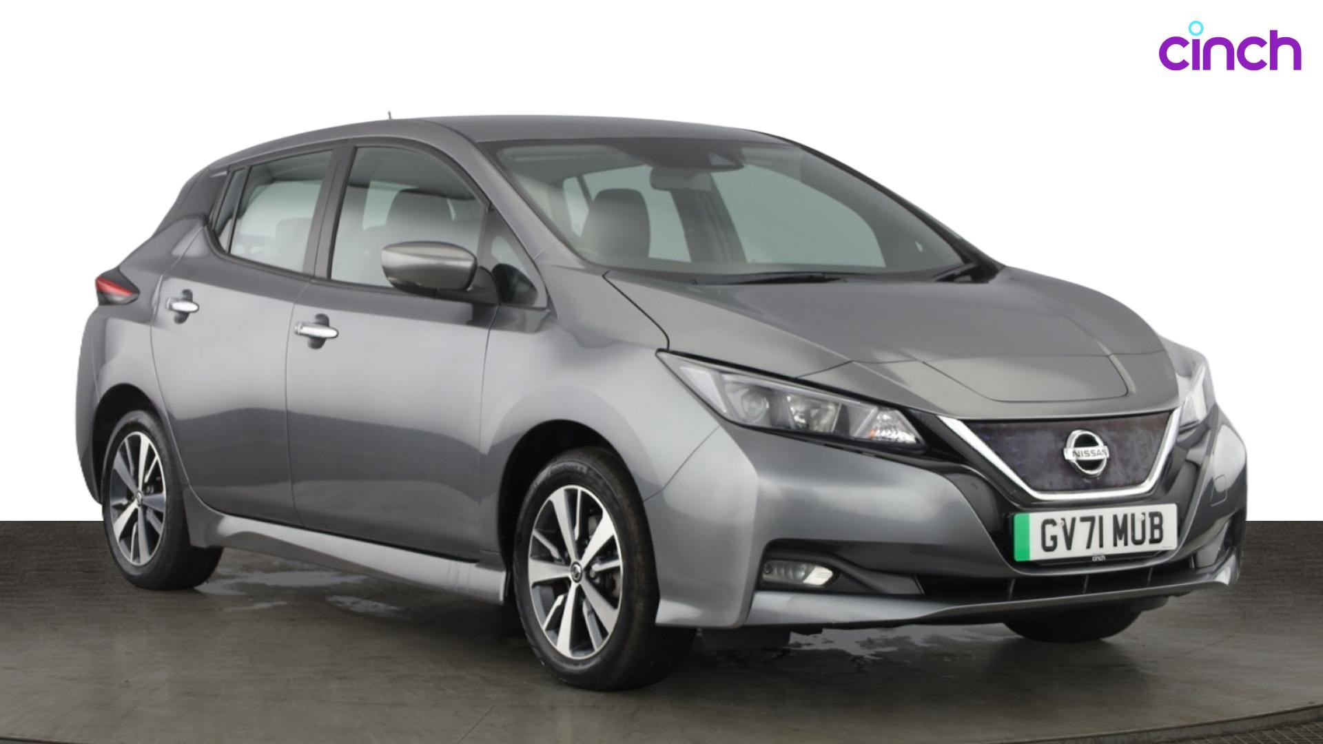 Nissan Leaf listing photo