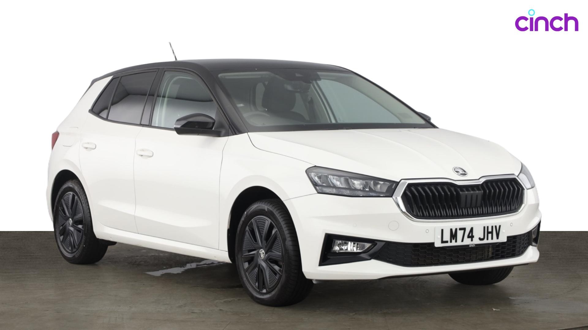 Skoda Fabia listing photo
