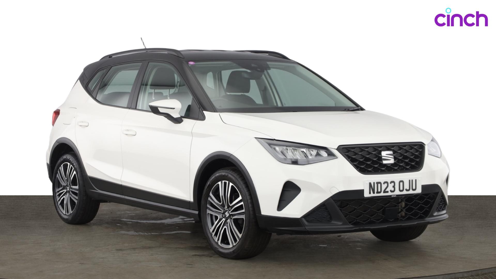 SEAT Arona listing photo
