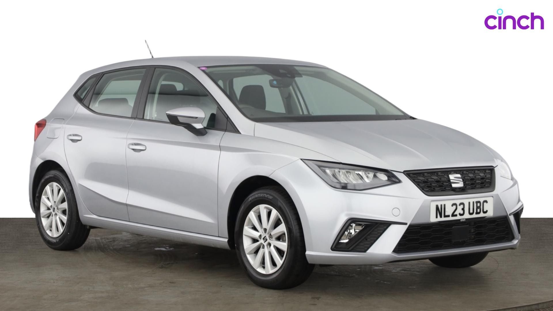 SEAT Ibiza listing photo