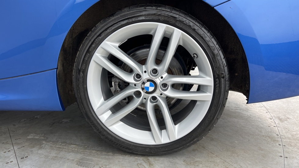 Used 2017 BLUE BMW 2 Series 218i M Sport 2dr [Nav] Step Auto 