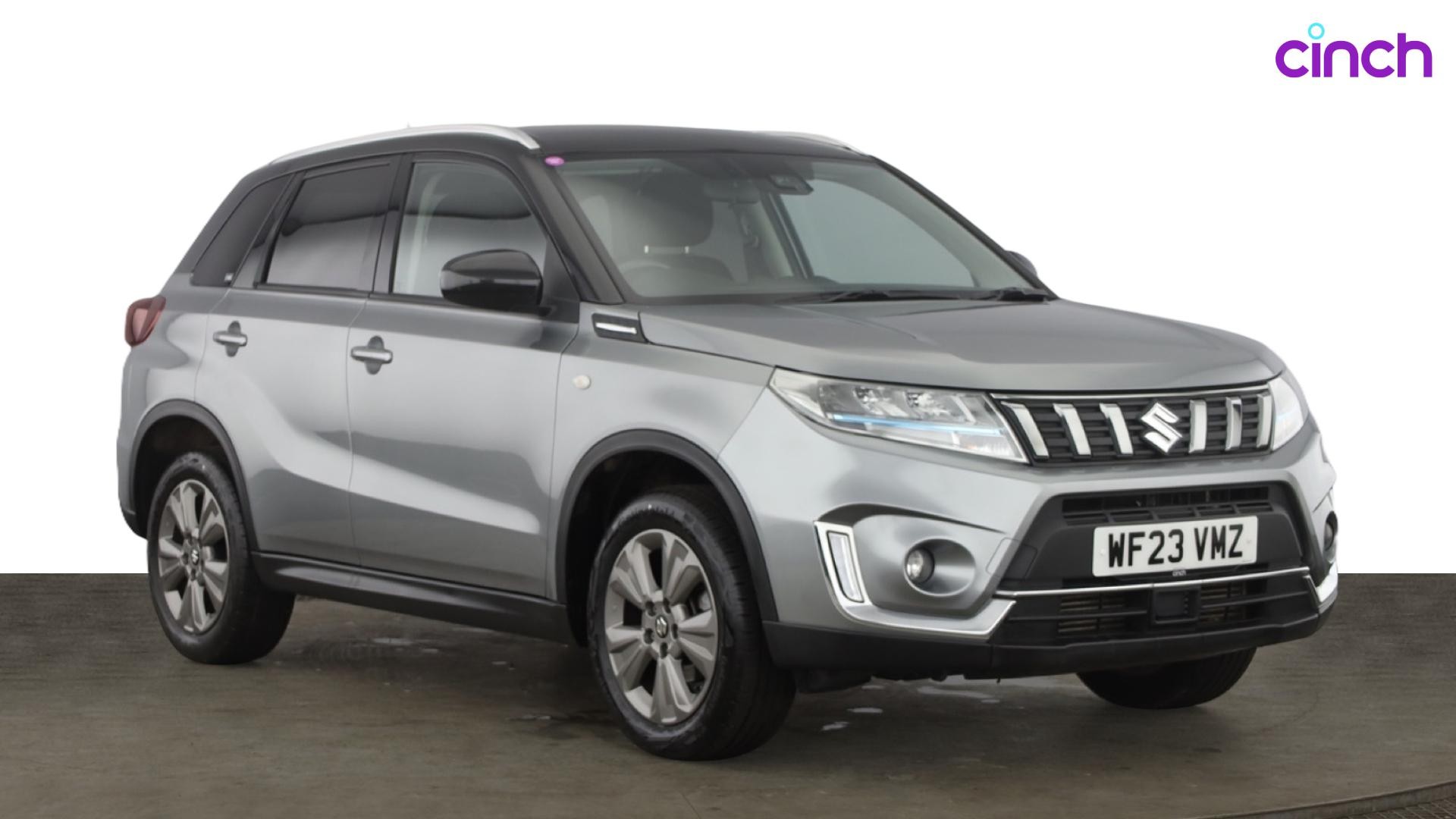 Suzuki Vitara listing photo