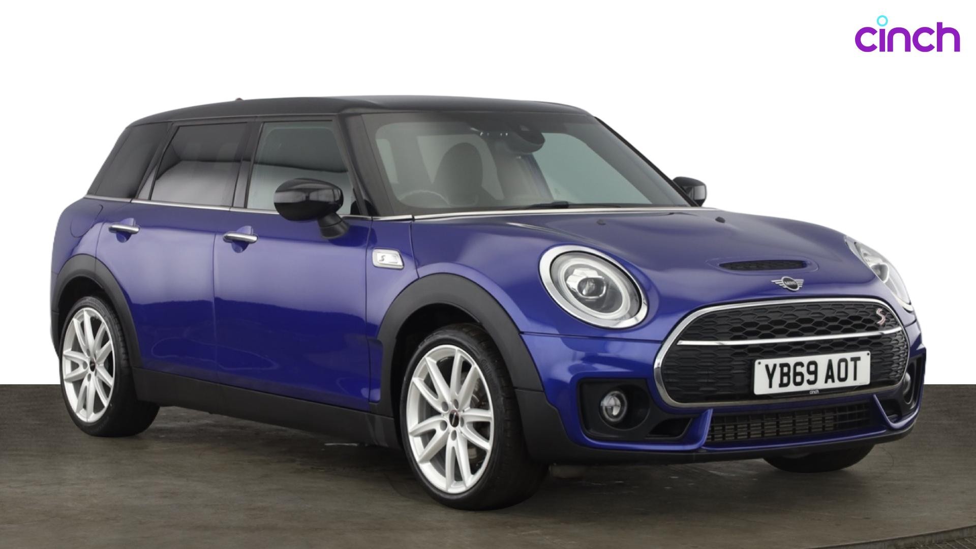MINI Clubman listing photo