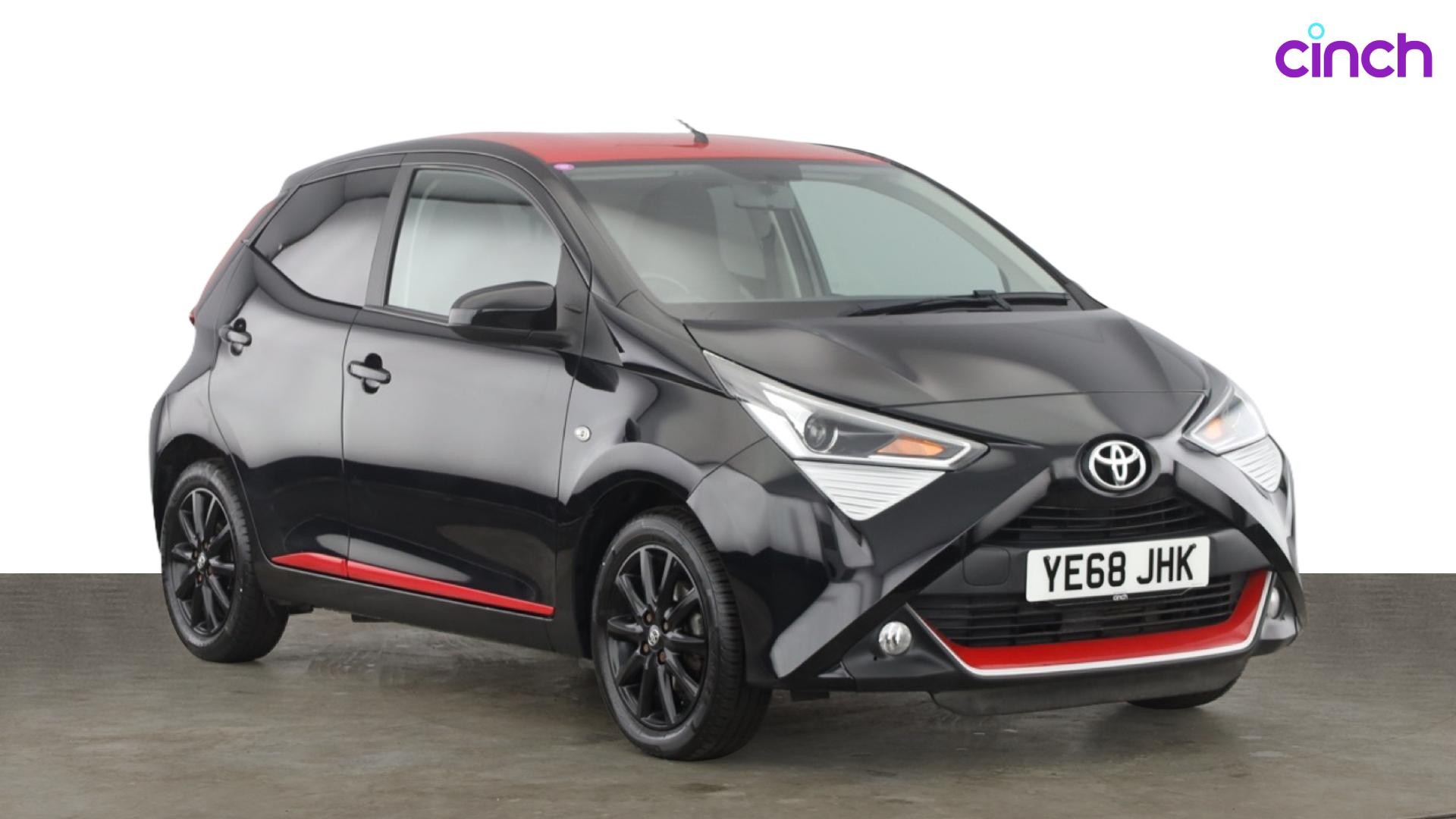 Toyota AYGO listing photo
