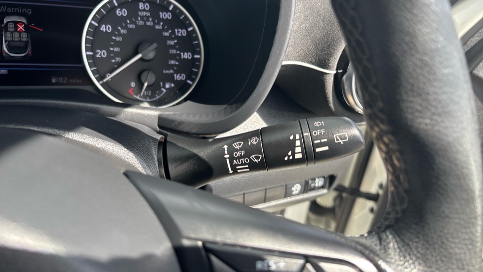 Nissan Juke 1.0 DiG-T 114 Tekna+ 5dr Petrol Hatchback - Image 22