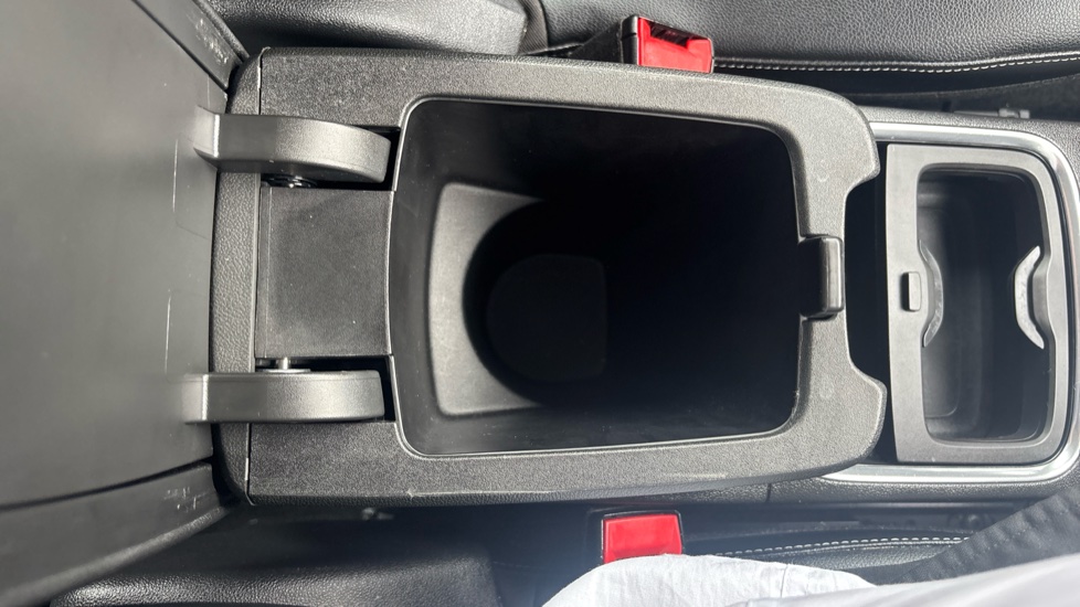 Vauxhall Grandland X 1.2 Turbo Sport Nav 5dr Petrol Hatchback - Image 28