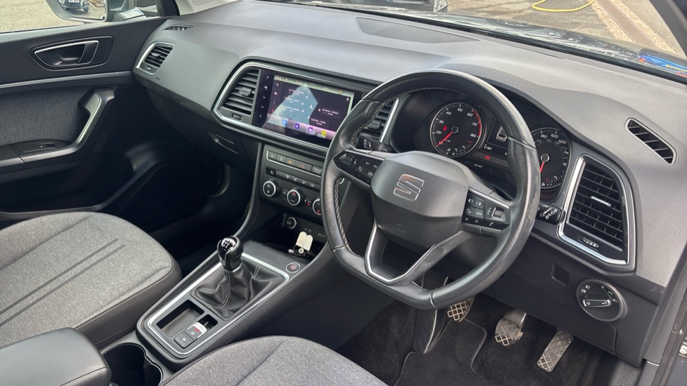 SEAT Ateca 1.5 TSI EVO SE Technology 5dr Petrol Estate - Image 11