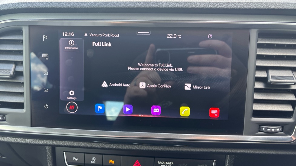 SEAT Ateca 1.5 TSI EVO SE Technology 5dr Petrol Estate - Image 37