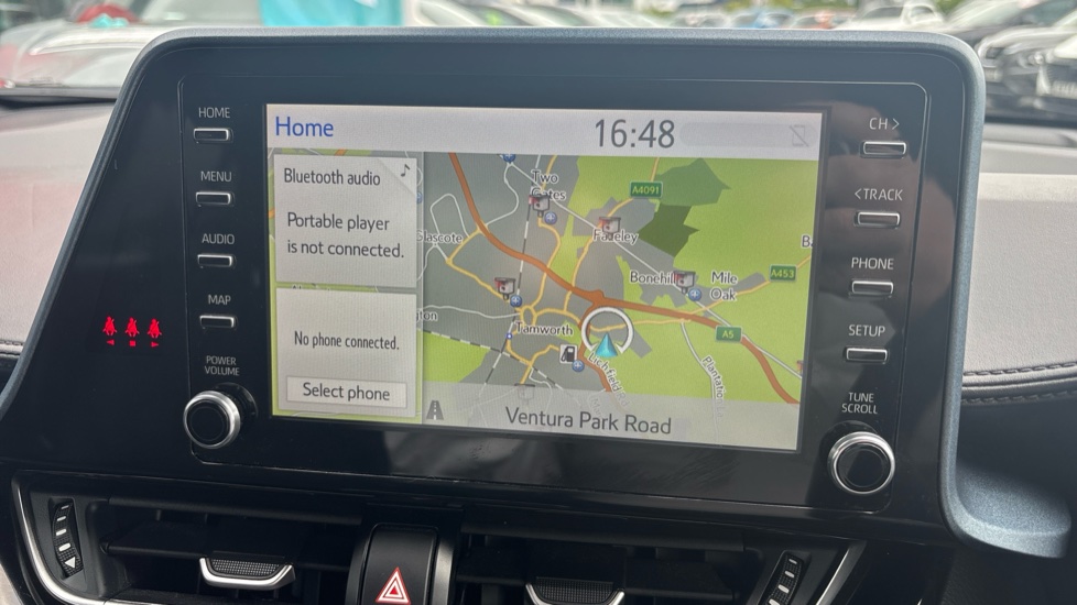 Toyota C-HR 1.8 Hybrid Design 5dr CVT Hybrid Hatchback - Image 12