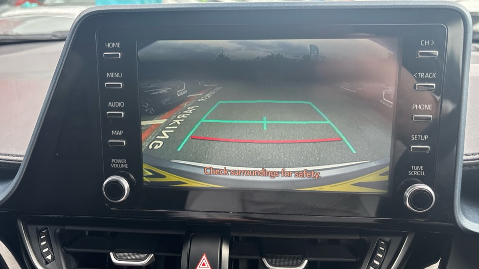 Toyota C-HR 1.8 Hybrid Design 5dr CVT Hybrid Hatchback - Image 37