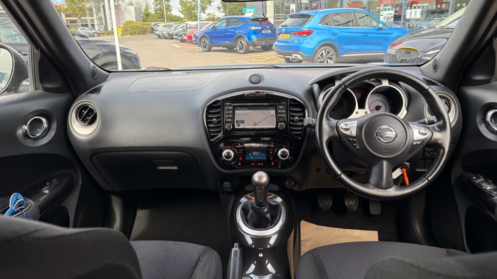 Nissan Juke 1.6 N-Tec 5dr Petrol Hatchback - Image 10