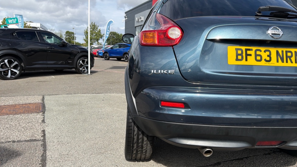 Nissan Juke 1.6 N-Tec 5dr Petrol Hatchback - Image 35