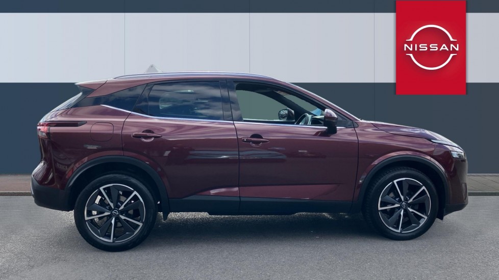 Nissan Qashqai 1.3 DiG-T MH 158 Tekna 5dr Xtronic Petrol Hatchback - Image 5