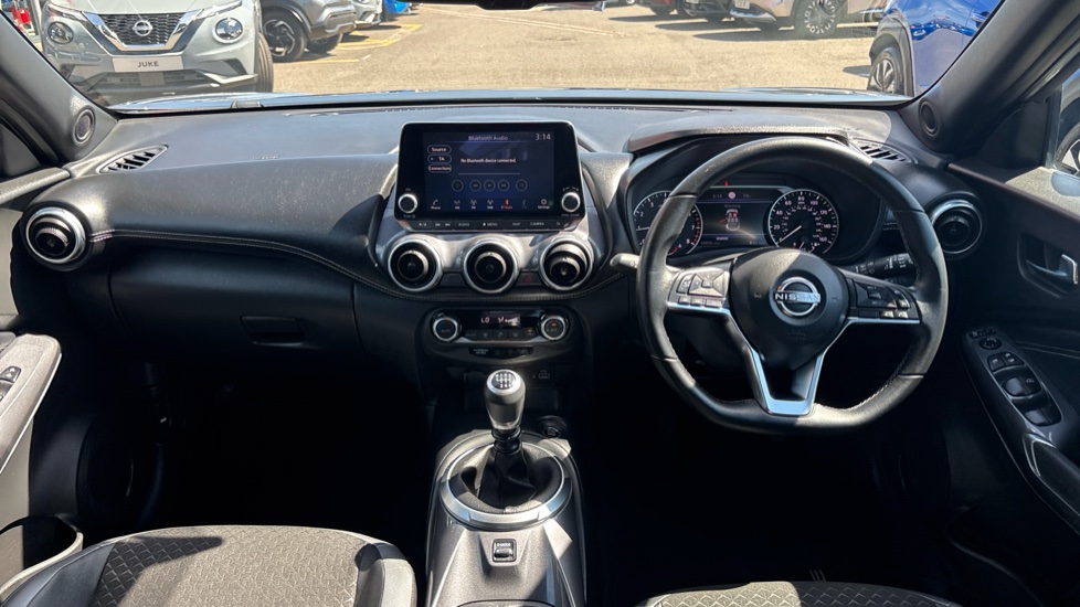 Nissan Juke 1.0 DiG-T 114 N-Connecta 5dr Petrol Hatchback - Image 10