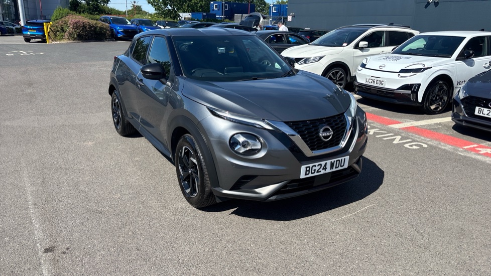 Nissan Juke 1.0 DiG-T 114 N-Connecta 5dr Petrol Hatchback - Image 37