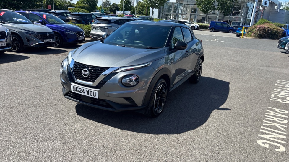Nissan Juke 1.0 DiG-T 114 N-Connecta 5dr Petrol Hatchback - Image 38