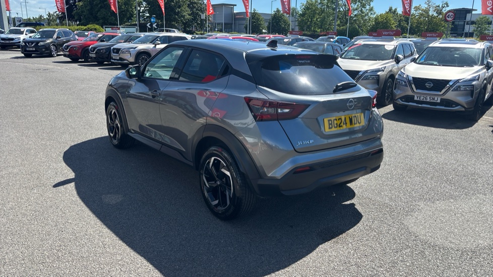 Nissan Juke 1.0 DiG-T 114 N-Connecta 5dr Petrol Hatchback - Image 41