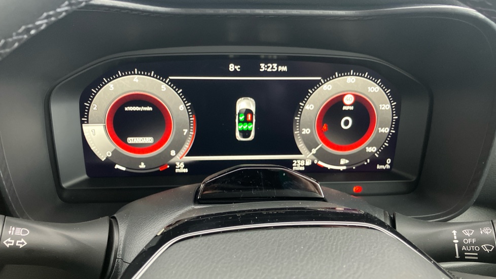 Nissan Juke 1.0 DiG-T N-Connecta 5dr Petrol Hatchback - Image 32