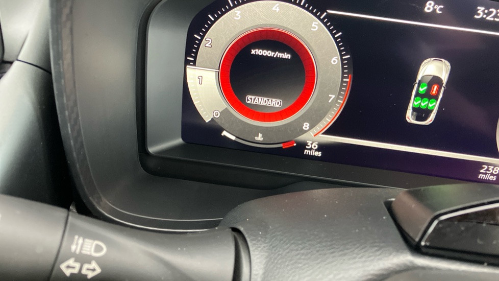Nissan Juke 1.0 DiG-T N-Connecta 5dr Petrol Hatchback - Image 33