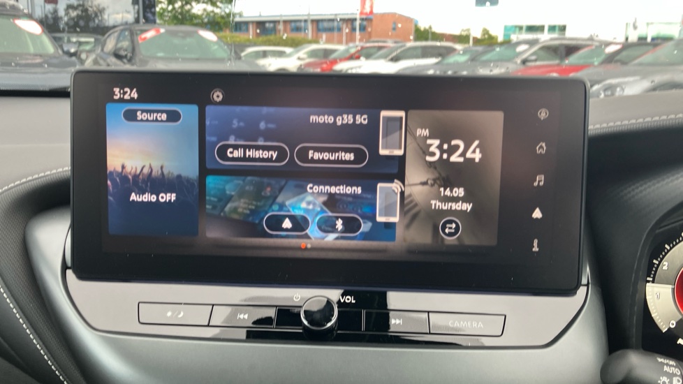 Nissan Juke 1.0 DiG-T N-Connecta 5dr Petrol Hatchback - Image 36