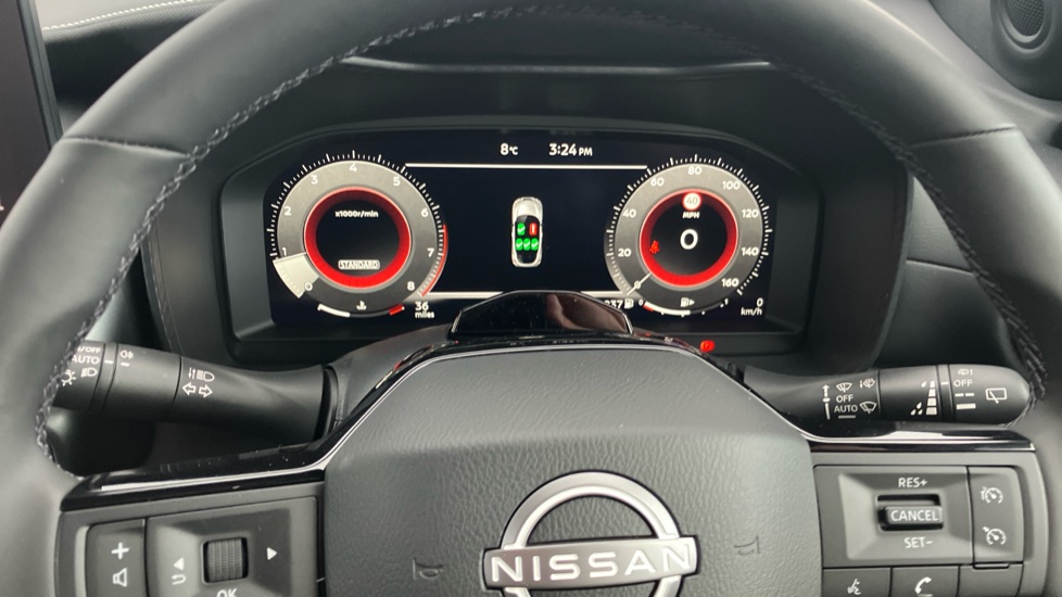 Nissan Juke 1.0 DiG-T N-Connecta 5dr Petrol Hatchback - Image 41