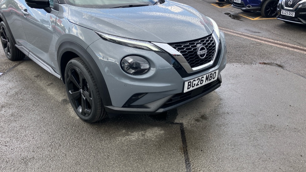 Nissan Juke 1.0 DiG-T N-Connecta 5dr Petrol Hatchback - Image 47
