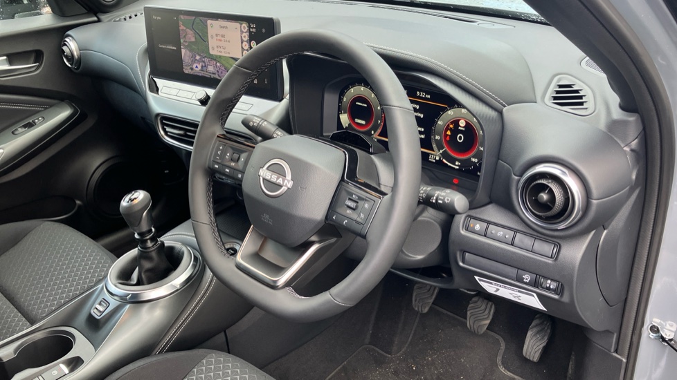 Nissan Juke 1.0 DiG-T N-Connecta 5dr Petrol Hatchback - Image 67