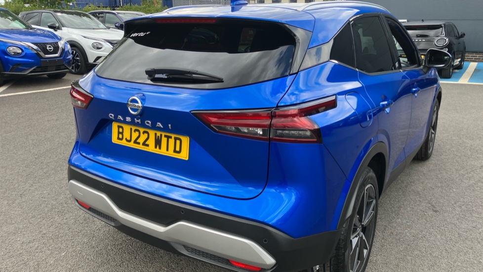 Nissan Qashqai 1.3 DiG-T MH Tekna 5dr Petrol Hatchback - Image 27