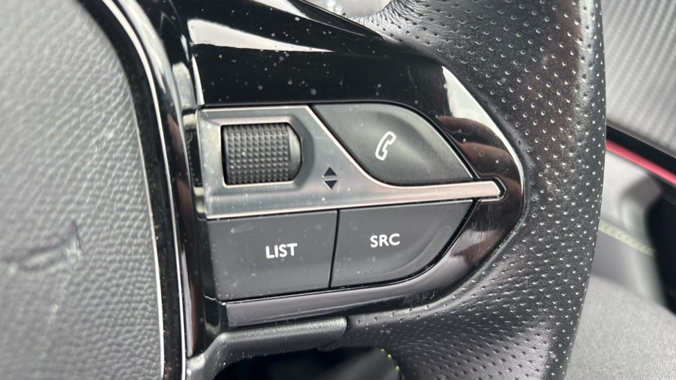 Peugeot 2008 1.2 PureTech 130 GT Line 5dr Petrol Estate - Image 24