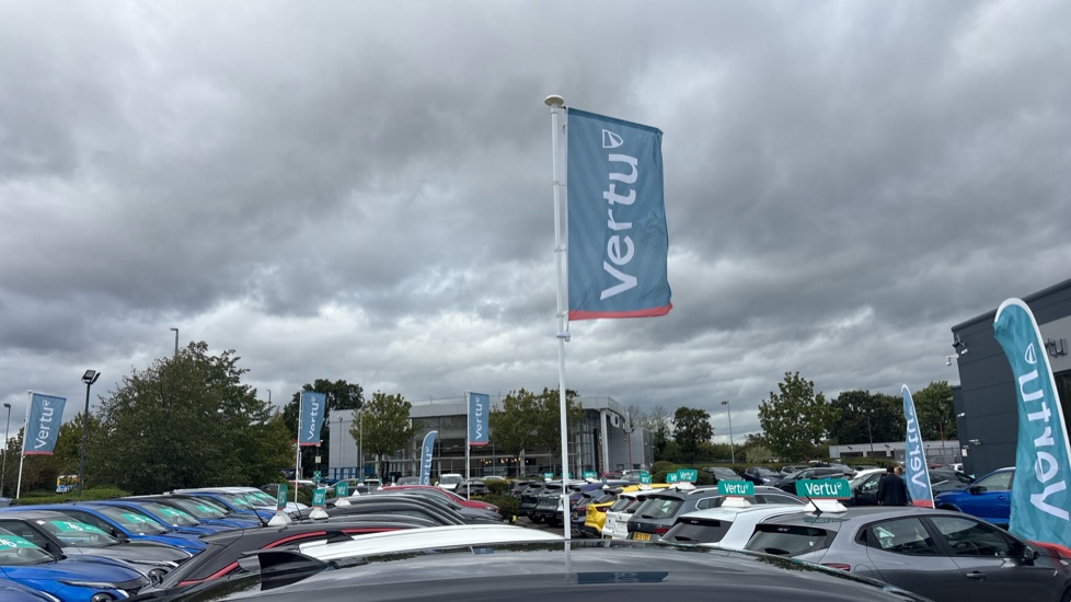 Peugeot 2008 1.2 PureTech 130 GT Line 5dr Petrol Estate - Image 50