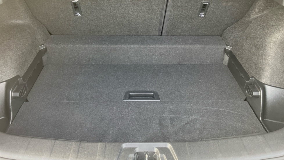 Nissan Qashqai 1.5 dCi 115 N-Connecta 5dr Diesel Hatchback - Image 23