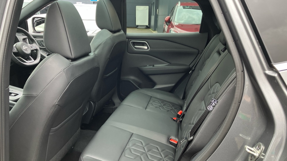 Nissan Qashqai 1.5 E-Power Tekna 5dr Auto Hybrid Hatchback - Image 16