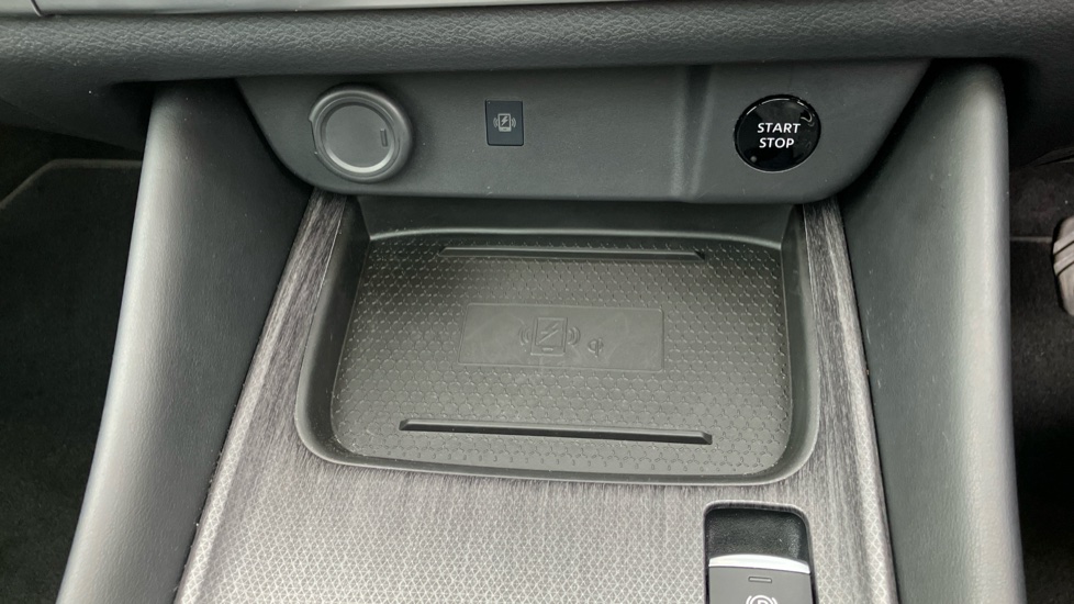 Nissan Qashqai 1.5 E-Power Tekna 5dr Auto Hybrid Hatchback - Image 26