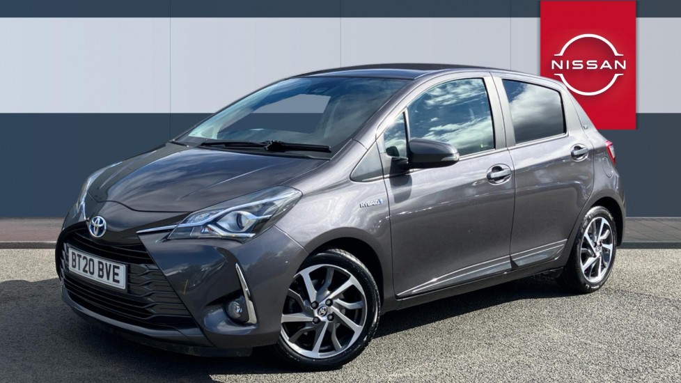 Toyota Yaris 1.5 Hybrid Y20 5dr CVT [Bi-tone] Hybrid Hatchback - Image 1