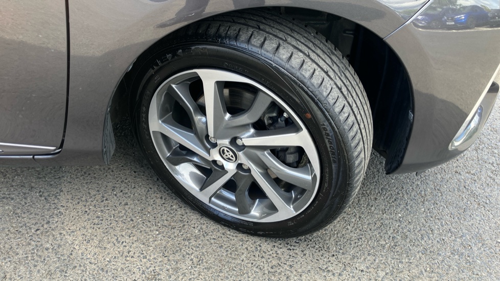 Toyota Yaris 1.5 Hybrid Y20 5dr CVT [Bi-tone] Hybrid Hatchback - Image 23