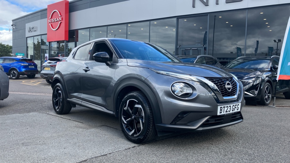 Nissan Juke 1.0 DiG-T 114 N-Connecta 5dr Petrol Hatchback - Image 35