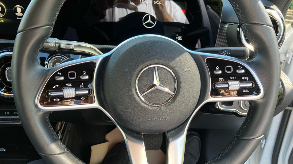 Mercedes-Benz A-Class A180 Sport Executive Edition 5dr Auto Petrol Hatchback - Image 53