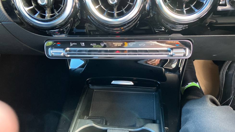 Mercedes-Benz A-Class A180 Sport Executive Edition 5dr Auto Petrol Hatchback - Image 64