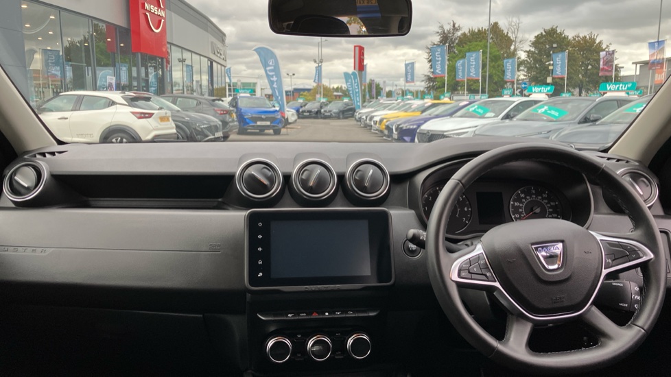 Dacia Duster 1.3 TCe 130 Prestige 5dr Petrol Estate - Image 10