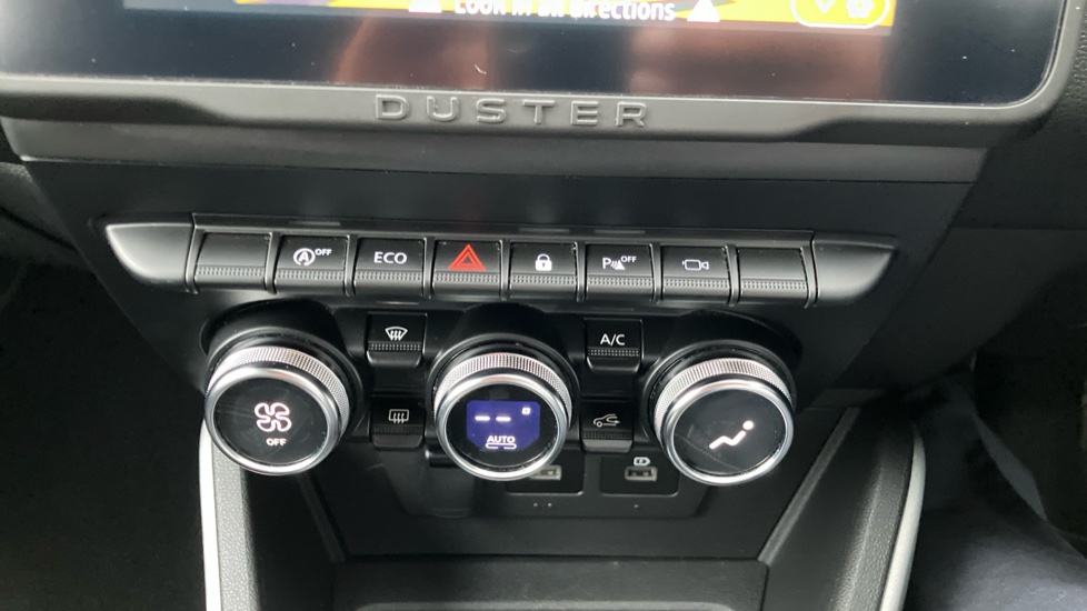 Dacia Duster 1.3 TCe 130 Prestige 5dr Petrol Estate - Image 22