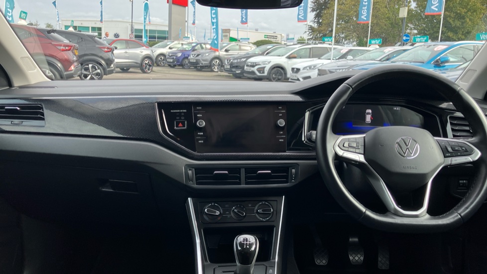 Volkswagen Polo 1.0 TSI Life 5dr Petrol Hatchback - Image 10