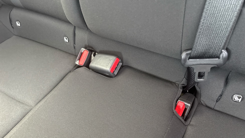 Hyundai i20 1.0T GDi Ultimate 5dr DCT Petrol Hatchback - Image 17