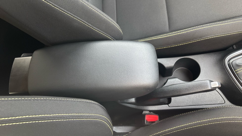 Hyundai i20 1.0T GDi Ultimate 5dr DCT Petrol Hatchback - Image 30