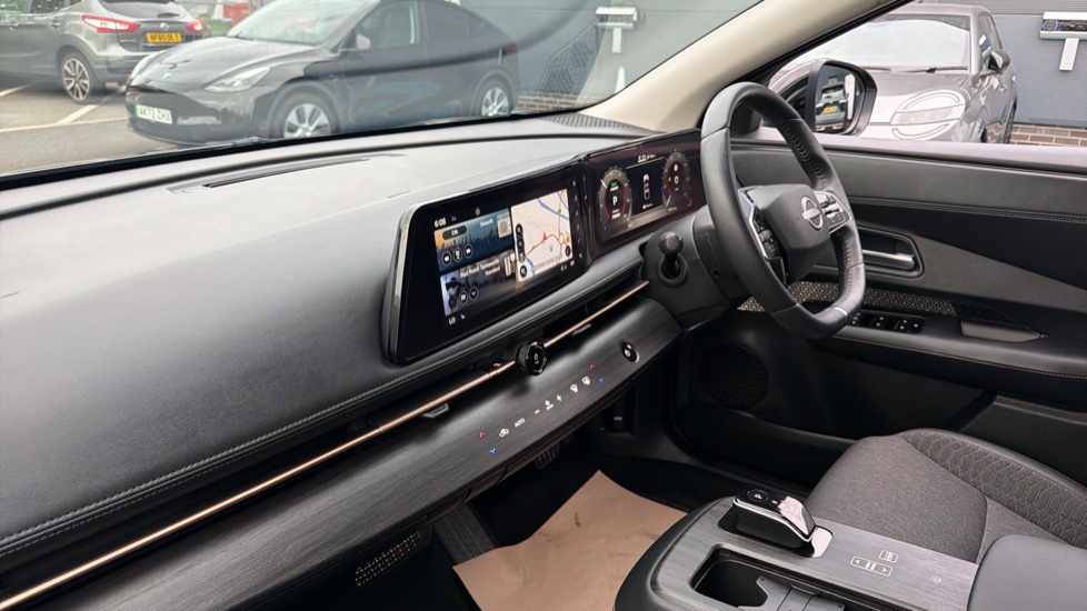 Nissan ARIYA 160kW Advance 63kWh 22kWCh 5dr Auto Electric Hatchback - Image 9