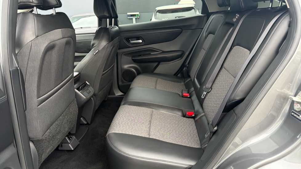 Nissan ARIYA 160kW Advance 63kWh 22kWCh 5dr Auto Electric Hatchback - Image 16