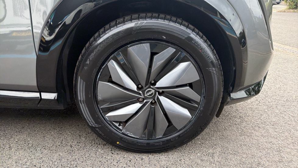 Nissan ARIYA 160kW Advance 63kWh 22kWCh 5dr Auto Electric Hatchback - Image 30