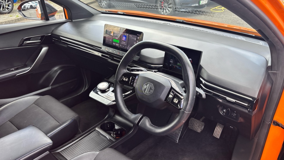MG MG4 150kW Trophy EV Long Range 64kWh 5dr Auto Electric Hatchback - Image 11